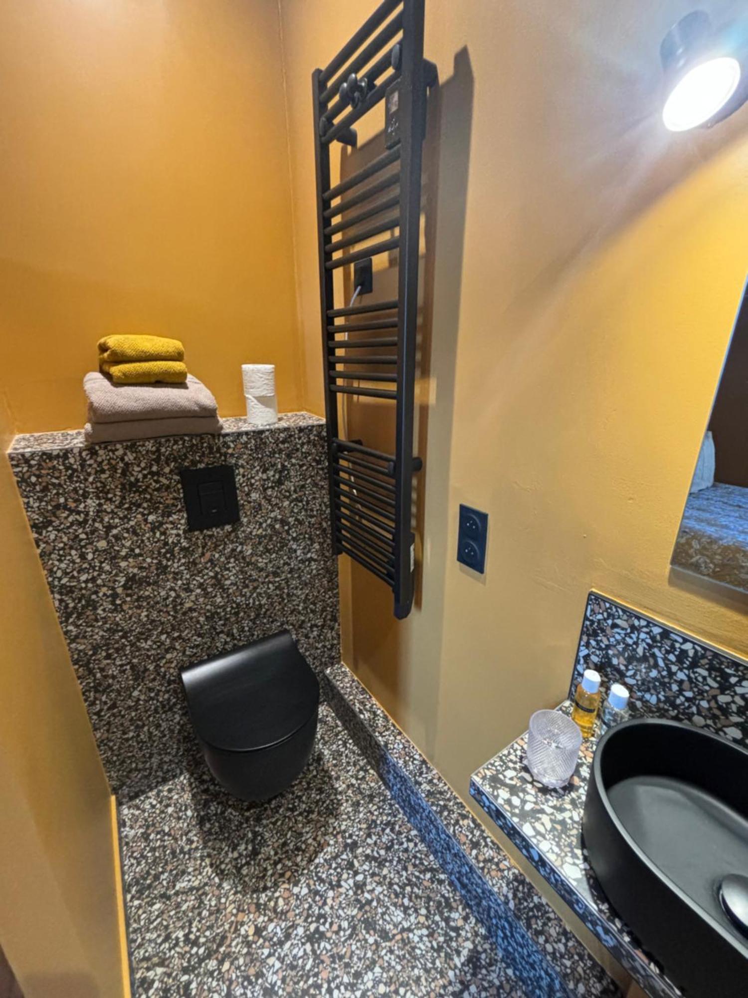 Saint-Jouan-des-Guérets La Hacienda Negra B&B 외부 사진